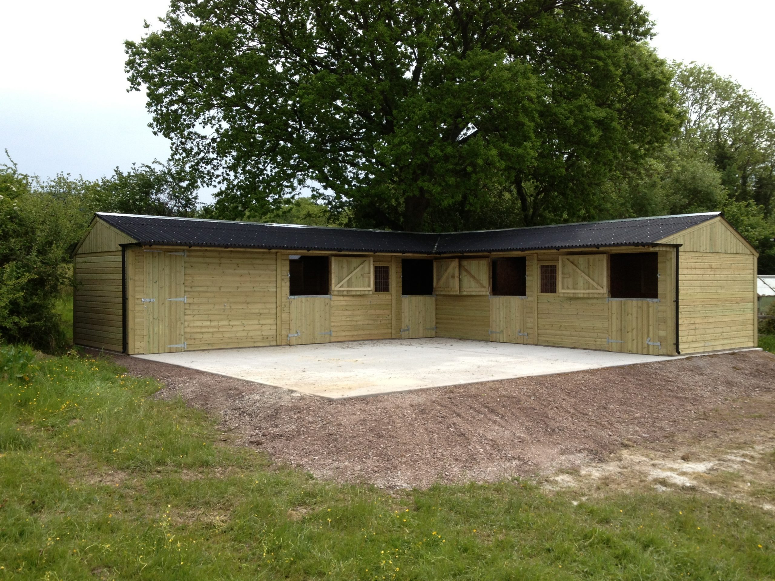 Four Stable & Tack Room ‘L’ Block